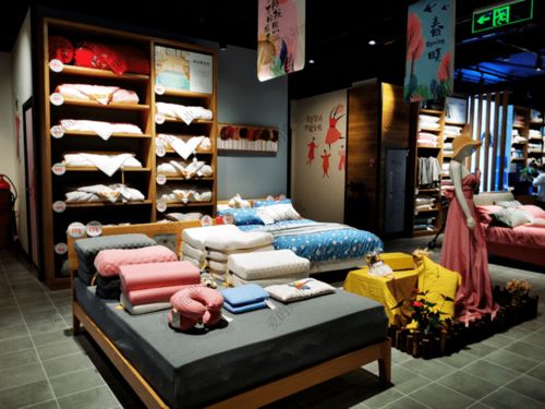 胖東來 精于陳列，贏在細節(jié)——食品百貨與日用品銷售之道