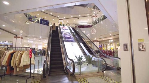 從南京商廈對(duì)話，探尋實(shí)體百貨與二手日用的融合新機(jī)